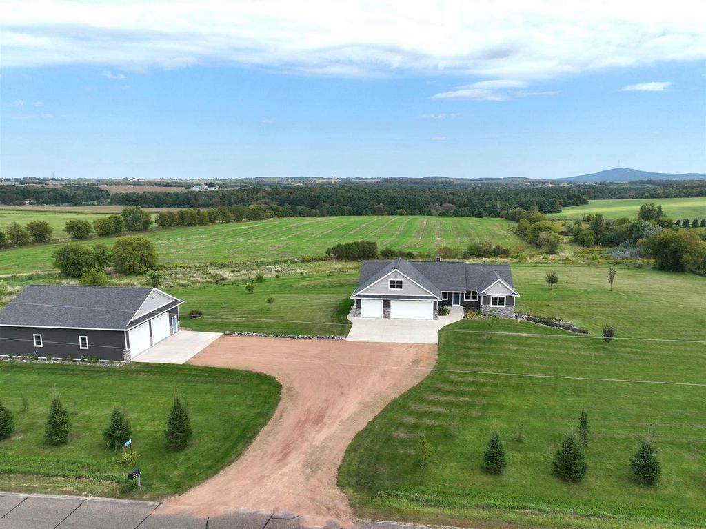 Photo of 229677 N 152nd AVENUE, Marathon, WI 54448 (MLS # 22600944)