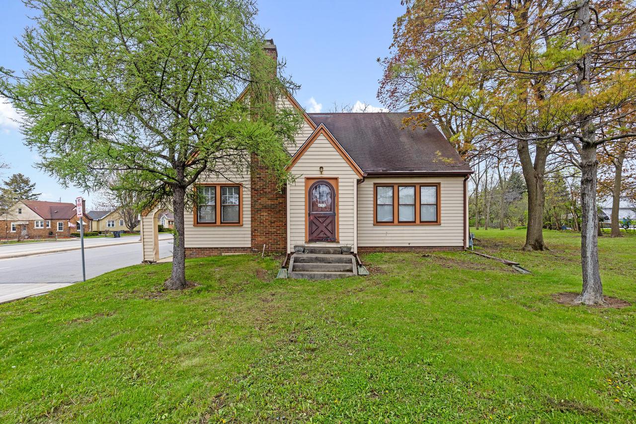 Property photo 1