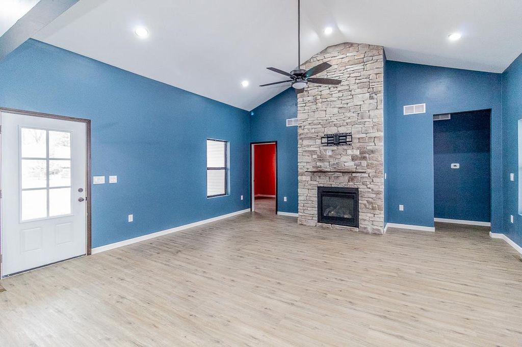 Photo of 535 Pheasant DRIVE, New London, WI 54961 (MLS # 50318359)