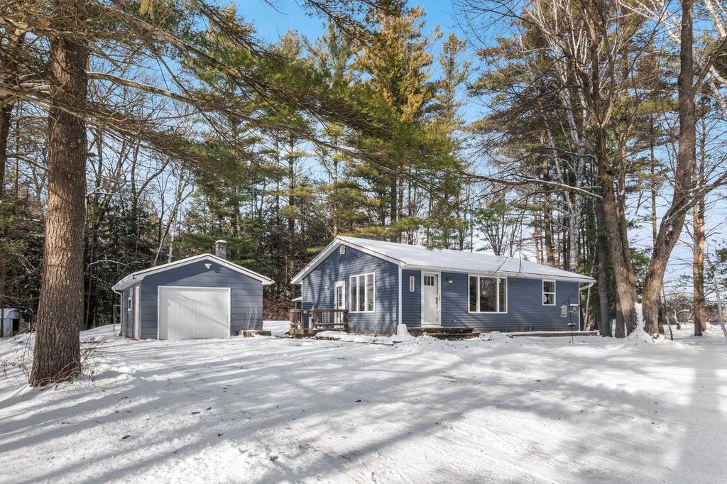 Photo of 4109 Bell Bridge ROAD, Oconto, WI 54153 (MLS # 50319587)
