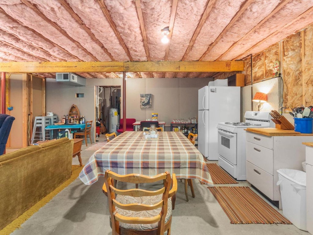 Photo of N11104 Evans Hill ROAD, Crivitz, WI 54114 (MLS # 50334415)