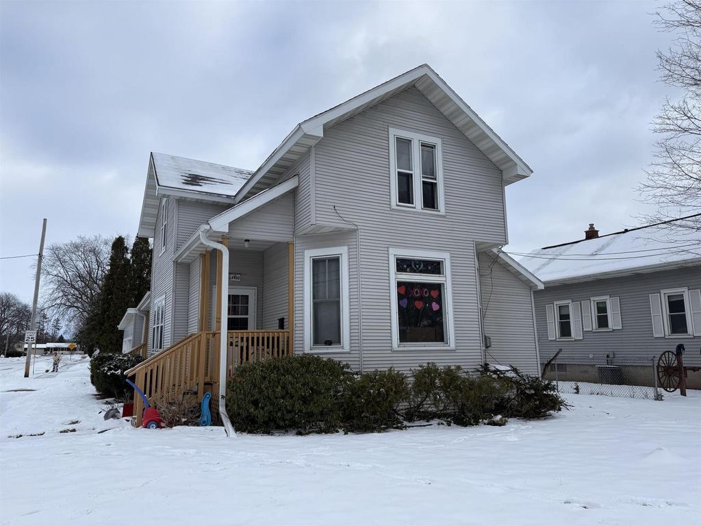 Photo of 1400 Knapp STREET, Oshkosh, WI 54902 (MLS # 50320279)