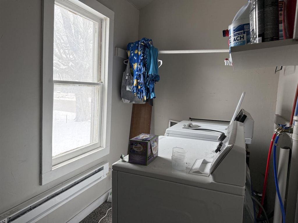 Photo of 1400 Knapp STREET, Oshkosh, WI 54902 (MLS # 50320279)