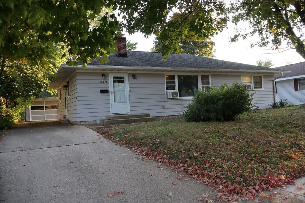 Photo of 4321 Crawford DRIVE, Madison, WI 53711 (MLS # 2010711)