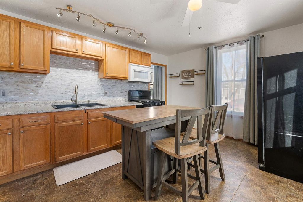 Photo of 1747 Georgia STREET, Oshkosh, WI 54902 (MLS # 50320543)