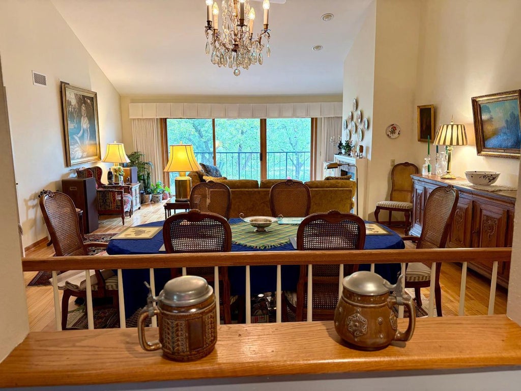 Photo of 3404 Valley Creek CIRCLE, Middleton, WI 53562 (MLS # 2032229)