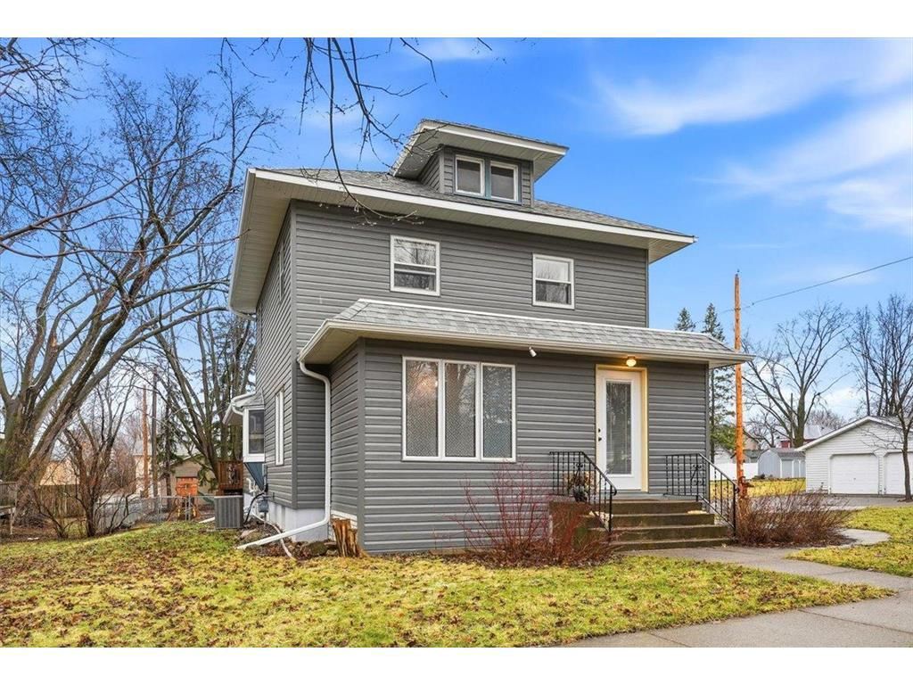 Photo of 1060 Franklin STREET, Baldwin, WI 54002 (MLS # 7035246)