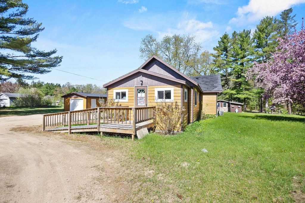 Photo of N656 Brooks LANE, Keshena, WI 54135 (MLS # 50325720)