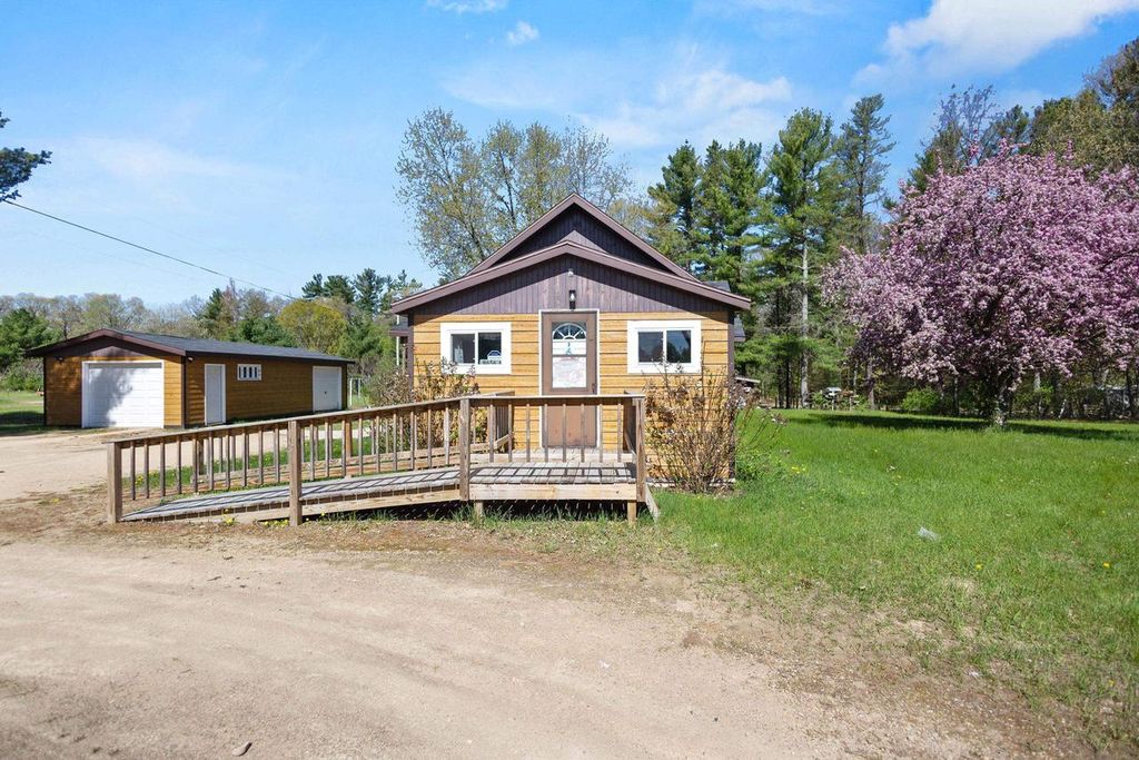 Photo of N656 Brooks LANE, Keshena, WI 54135 (MLS # 50325720)