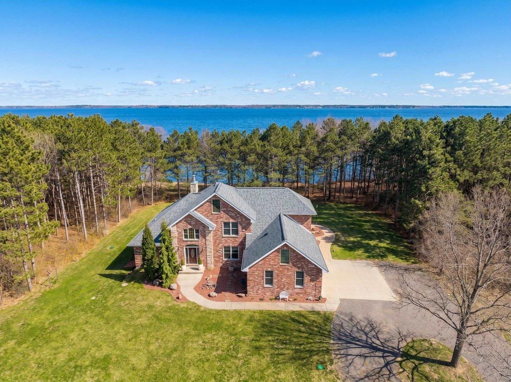 Photo of N14478 Clearview ROAD, Necedah, WI 54646 (MLS # 22601710)