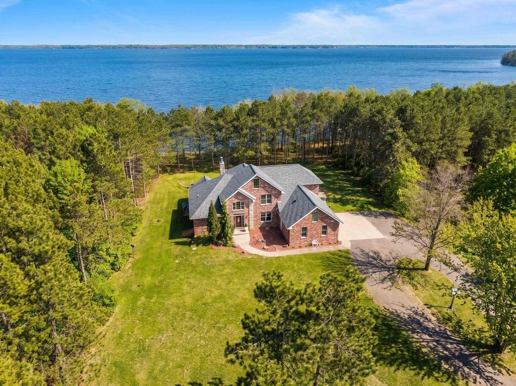 Photo of N14478 Clearview ROAD, Necedah, WI 54646 (MLS # 22601710)