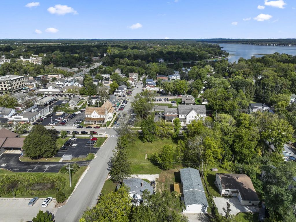 Photo of 711 Division STREET, Delafield, WI 53018 (MLS # 1946824)