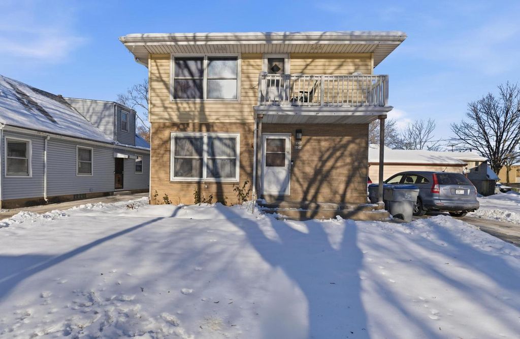 Photo of 6654 W Constance AVENUE #6656, Milwaukee, WI 53218 (MLS # 1945249)