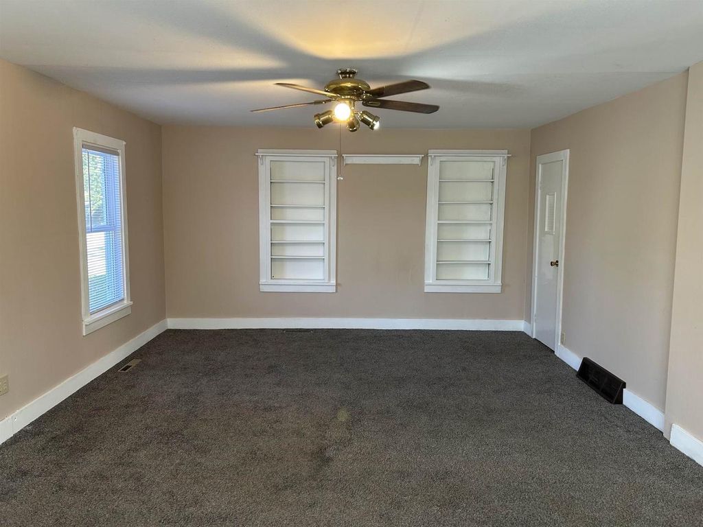 Photo of 300 E Division STREET, Greenwood, WI 54437 (MLS # 22505073)