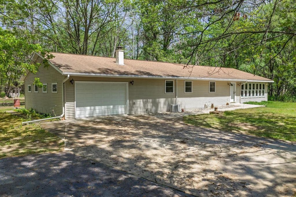 Photo of W4062 County Road C, Montello, WI 53949 (MLS # 2023989)