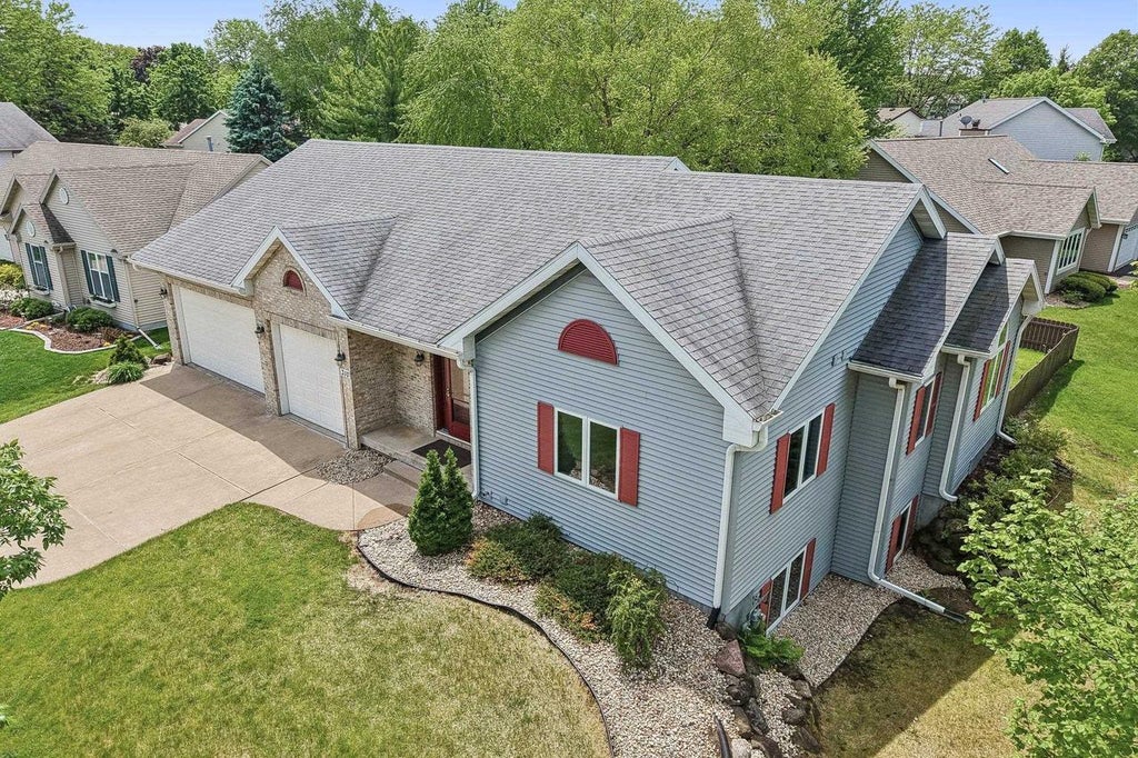 Photo of 310 N High Point ROAD, Madison, WI 53717 (MLS # 2028391)