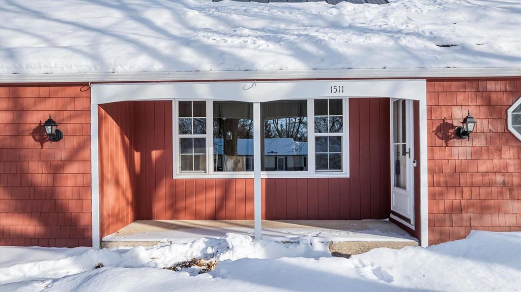 Photo of 1511 N Broadway AVENUE, Marshfield, WI 54449 (MLS # 22505777)