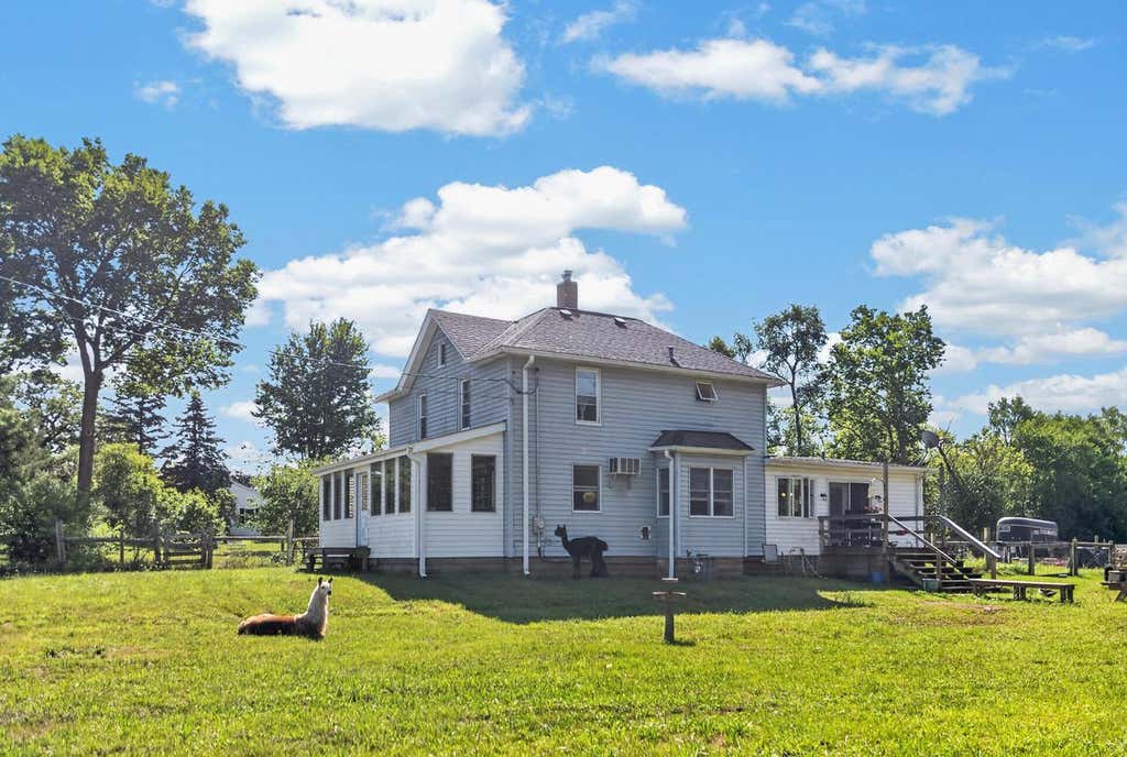 Photo of W4815 Bluff ROAD, Eagle, WI 53119 (MLS # 1974649)