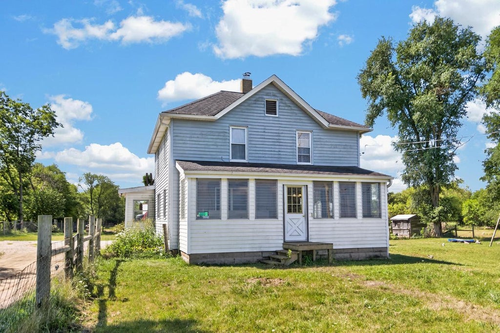 Photo of W4815 Bluff ROAD, Eagle, WI 53119 (MLS # 1974649)