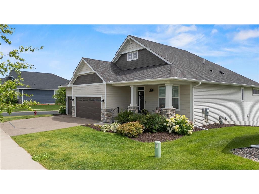 Photo of 490 Elizabeth WAY, Hudson, WI 54016 (MLS # 7090485)