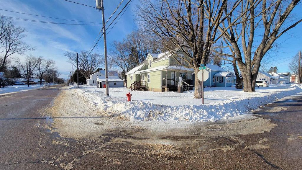 Photo of 206 10th AVENUE, Antigo, WI 54409 (MLS # 22505756)