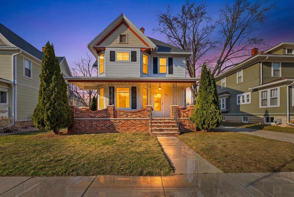 Photo of 253 4th STREET, Fond Du Lac, WI 54935 (MLS # 50322786)