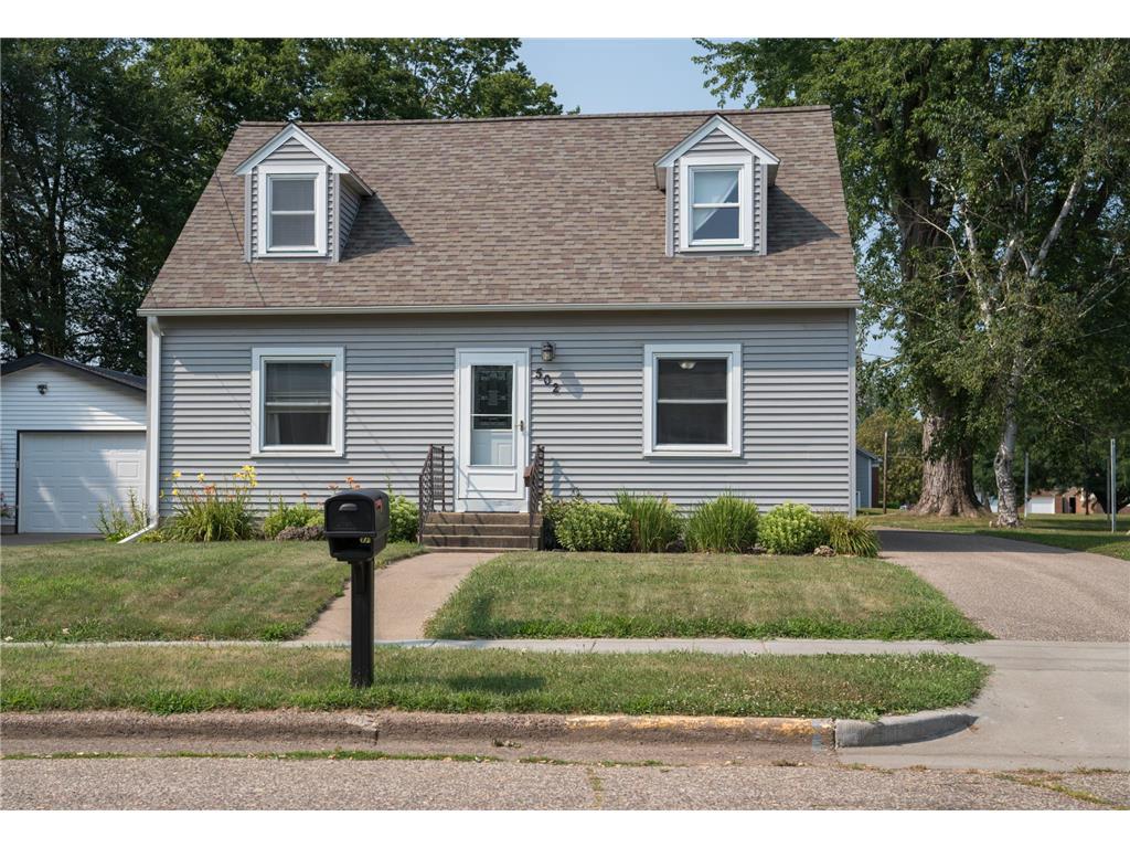 Photo of 502 W Hudson, Mondovi, WI 54755 (MLS # 7117209)