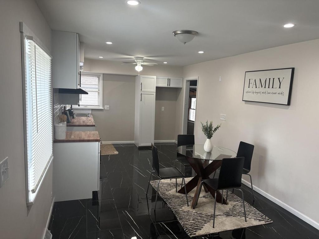 Photo of 5879 N 29th STREET, Milwaukee, WI 53209 (MLS # 1955561)