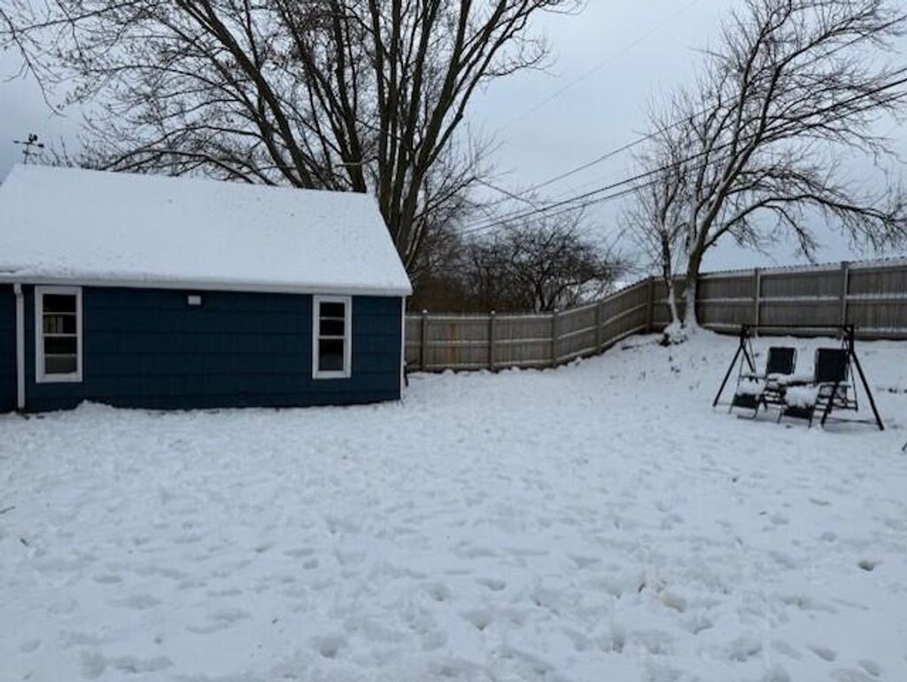 Photo of 125 Summit DRIVE, Port Washington, WI 53074 (MLS # 1944355)