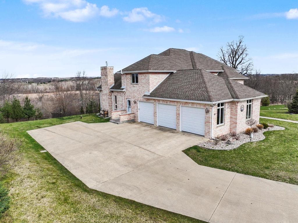 Photo of 32141 Euphoria DRIVE, Burlington, WI 53105 (MLS # 1956487)