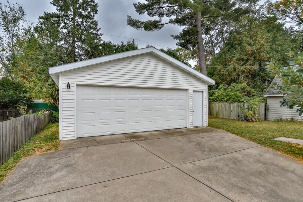 Photo of 1021 Graves AVENUE, Wausau, WI 54403 (MLS # 22504788)