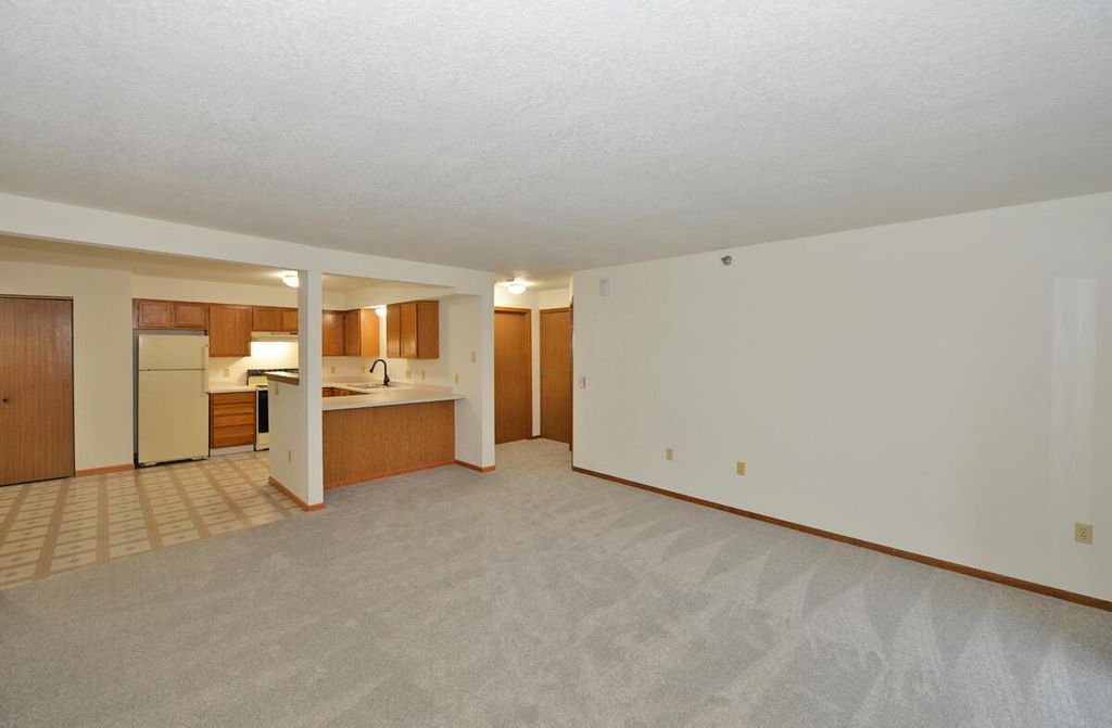 Photo of 3650 E Barbara COURT #12, Oak Creek, WI 53154 (MLS # 1956288)
