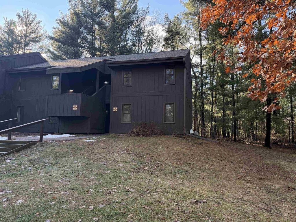 Photo of 9 Pine TRAIL, Wisconsin Dells, WI 53965 (MLS # 2014619)