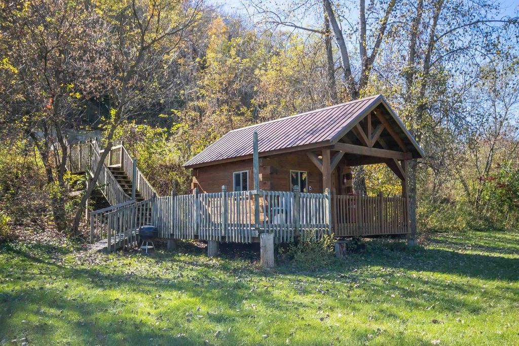 Photo of 855 US Highway 61, Readstown, WI 54652 (MLS # 2014777)