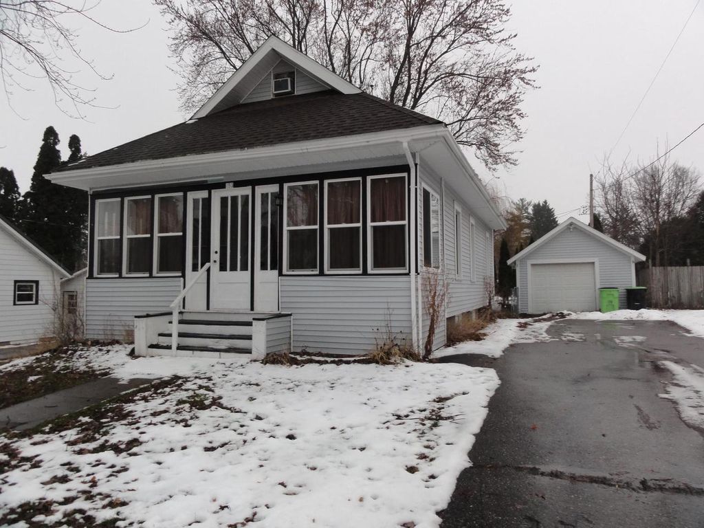 Photo of 153 W Charles STREET, Markesan, WI 53946 (MLS # 2015570)