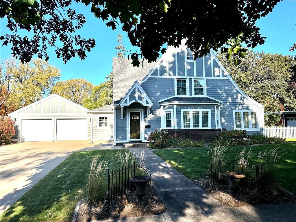 Photo of 710 Dover STREET, Chippewa Falls, WI 54729 (MLS # 1596474)