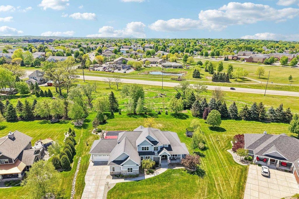 Photo of 6438 Irving DRIVE, Sun Prairie, WI 53590 (MLS # 2023656)