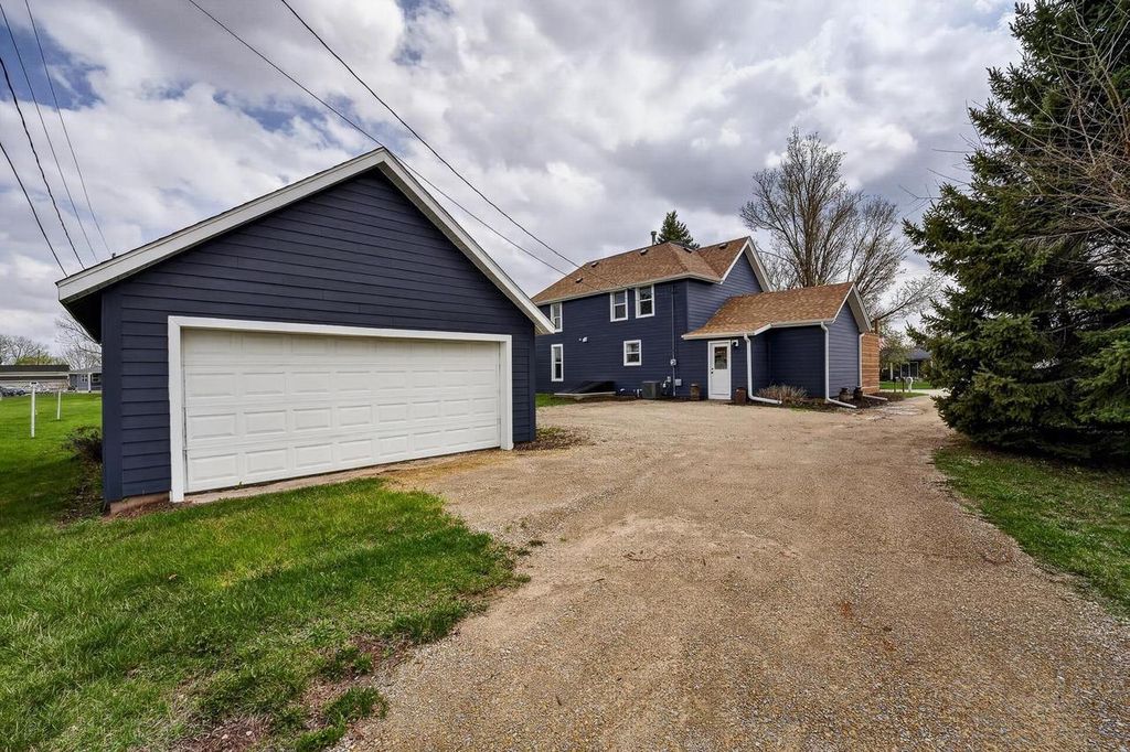 Photo of 214 E Coates AVENUE, Monticello, WI 53570 (MLS # 2017055)