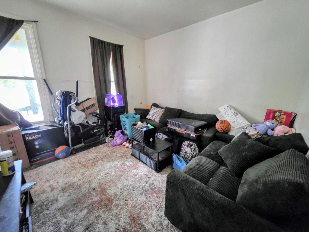 Photo of 2618 N 17th STREET, Milwaukee, WI 53206 (MLS # 1973068)