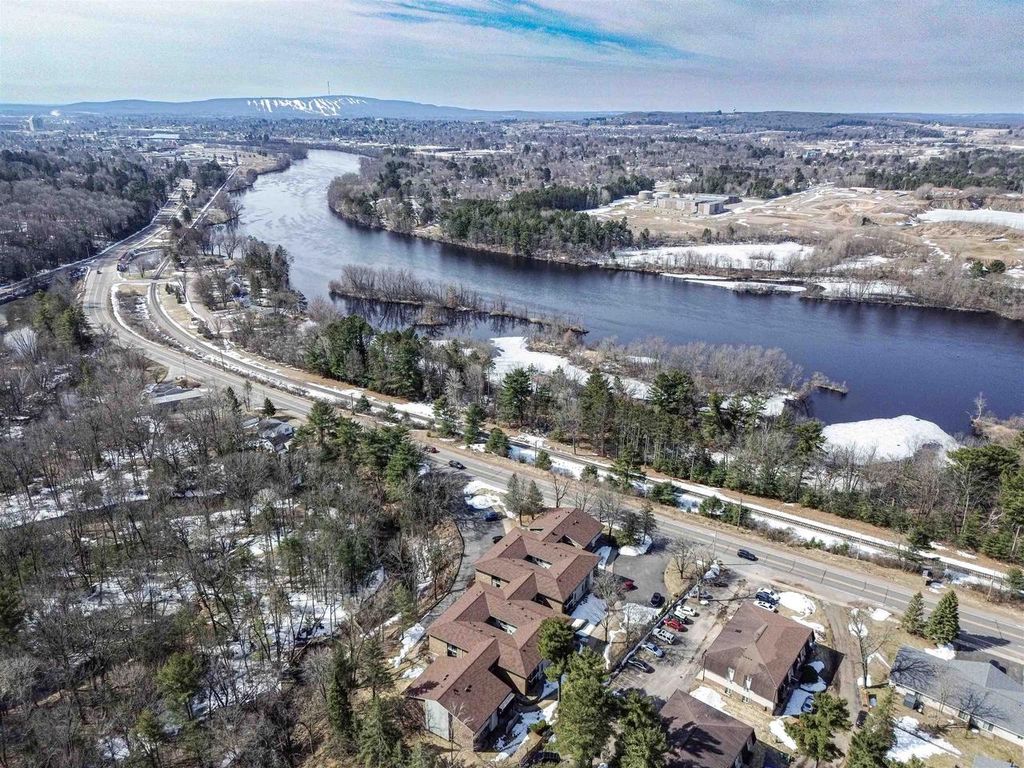 Photo of 3625 N 6th STREET #Unit 302, Wausau, WI 54403 (MLS # 22601262)