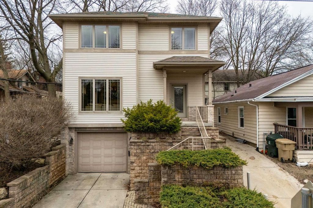 Photo of 16 S Allen STREET, Madison, WI 53726 (MLS # 2017497)