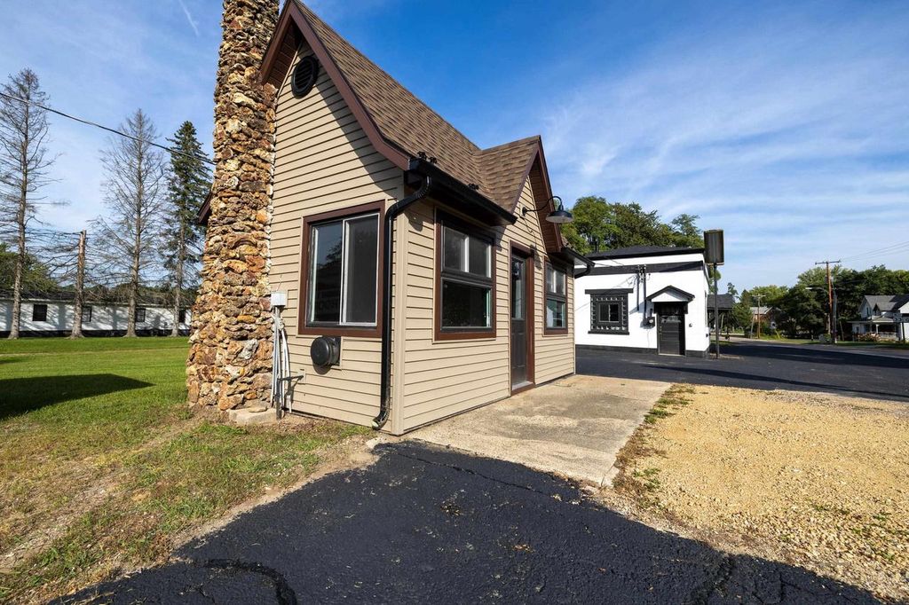 Photo of 310 S East STREET, Wonewoc, WI 53968 (MLS # 2009162)