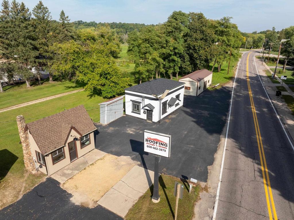 Photo of 310 S East STREET, Wonewoc, WI 53968 (MLS # 2009162)