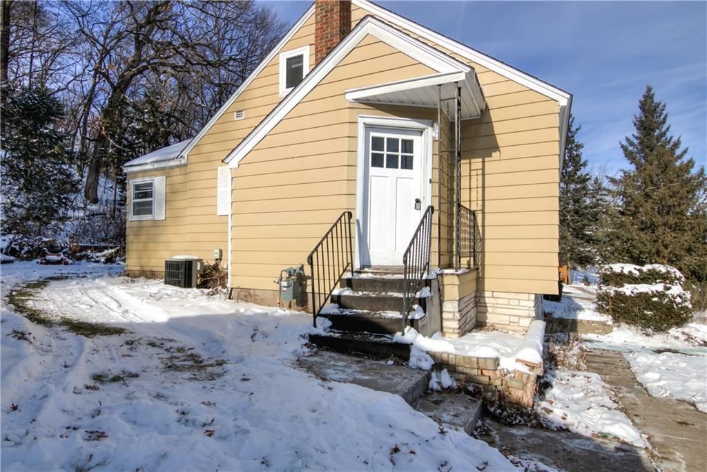 Photo of 1722 11th STREET, Eau Claire, WI 54703 (MLS # 1597332)