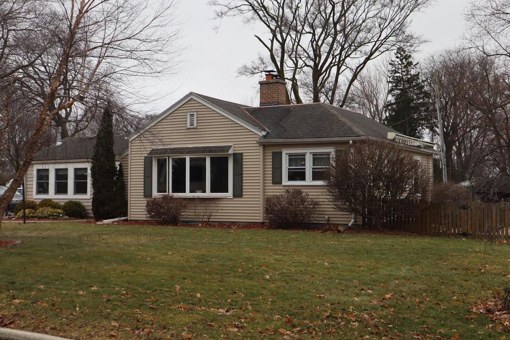 Photo of 4155 N 110th STREET, Wauwatosa, WI 53222 (MLS # 1956038)