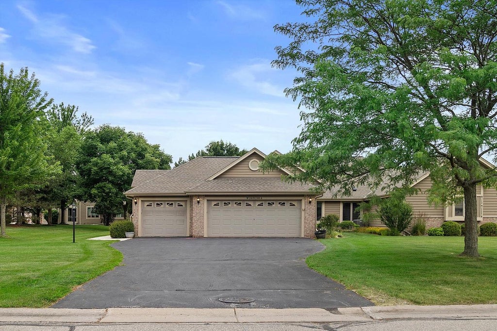 Photo of W240N2365 E Parkway Meadow CIRCLE #A, Pewaukee, WI 53072 (MLS # 1970726)