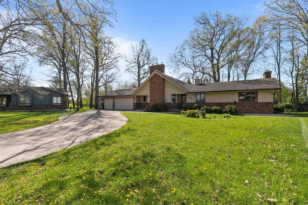 Photo of 1841 Eagle DRIVE, Neenah, WI 54956 (MLS # 50325163)