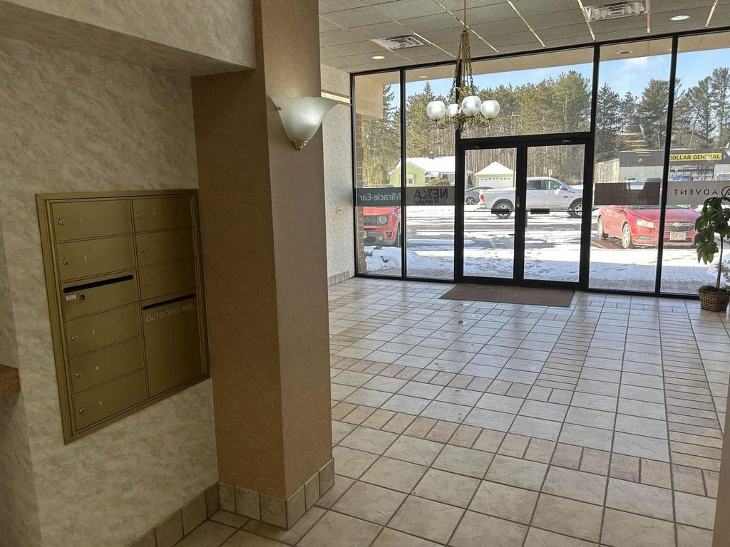 Photo of 1820 Post ROAD #Unit 6, Plover, WI 54467 (MLS # 22600456)