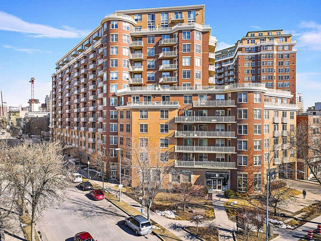 Photo of 333 W Mifflin STREET #8100, Madison, WI 53703 (MLS # 2016694)