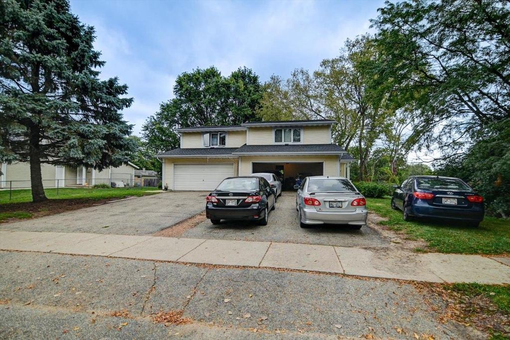 Photo of 2309/2311 McKenna BOULEVARD, Madison, WI 53711 (MLS # 2011527)